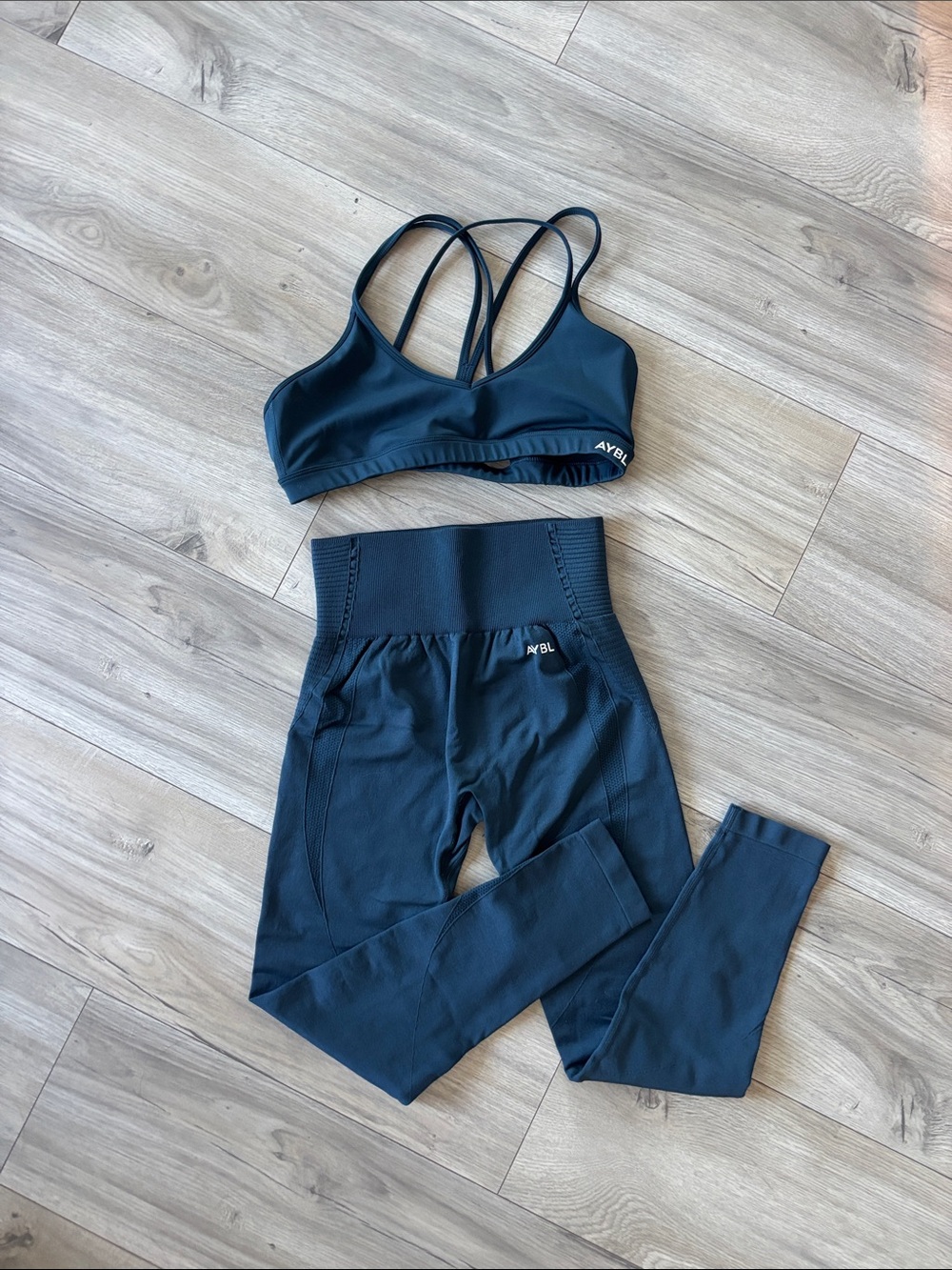 AYBL blue Strappy Sports Bra and High-Waist Leggings Set